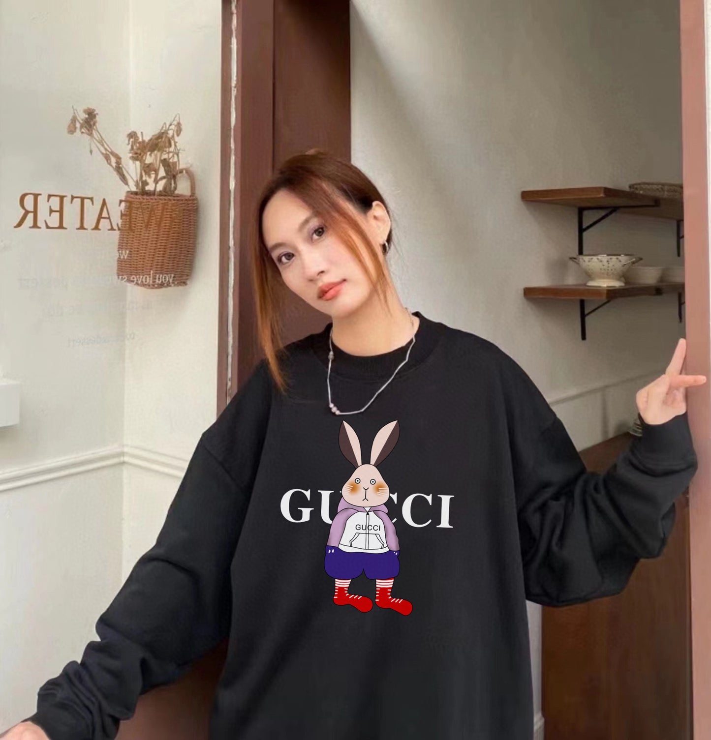 Gucci Sweatshirts (2 Colors)